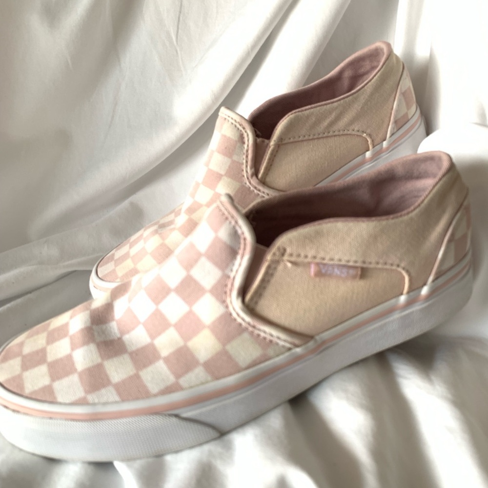 Vans slip on shoes